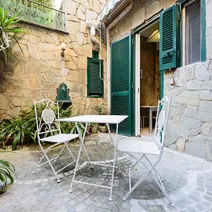 Casa Di Flo Apartment